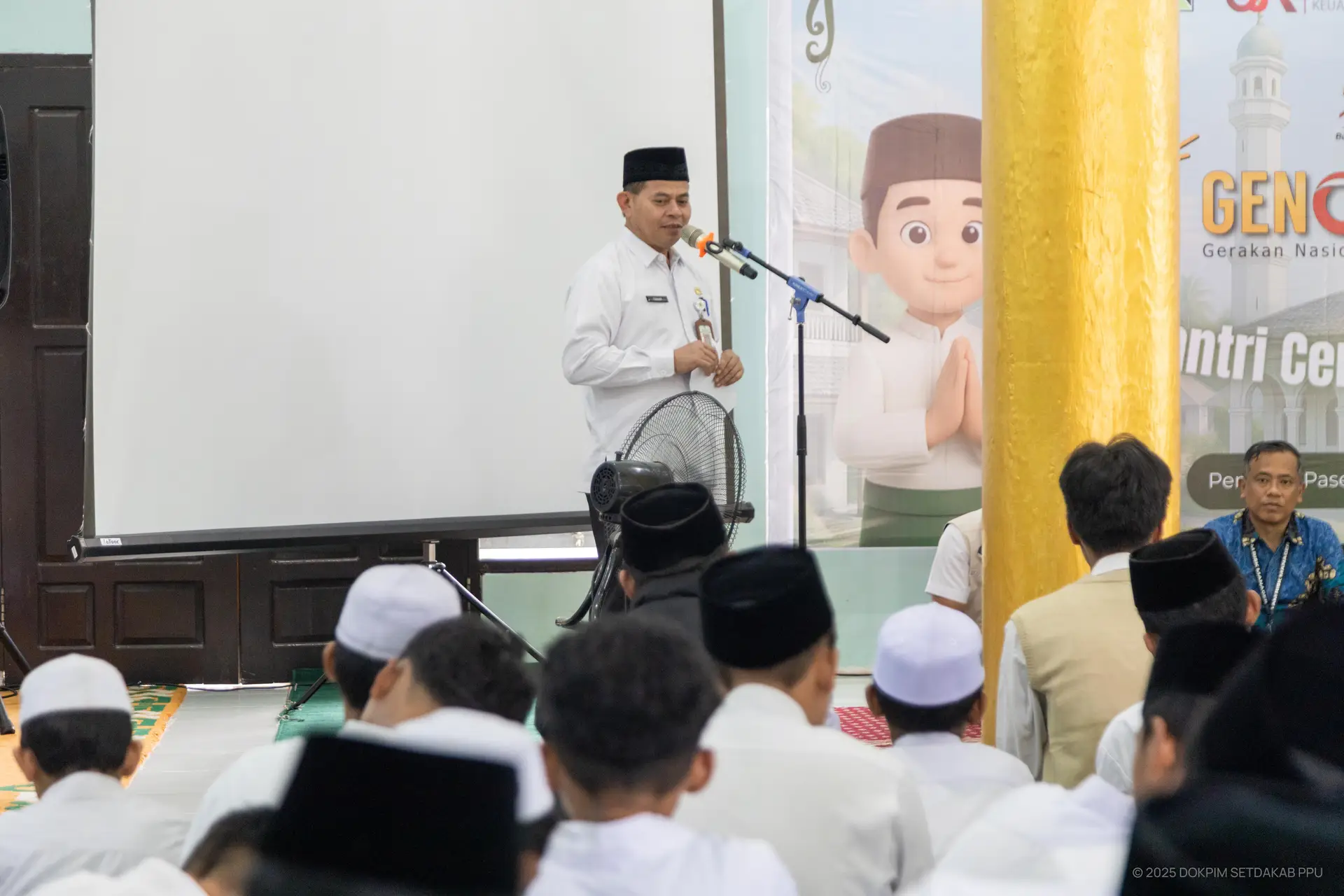 Sekda PPU Buka Acara Literasi Keuangan bagi Santri di Pondok Pesantren Hidayatullah