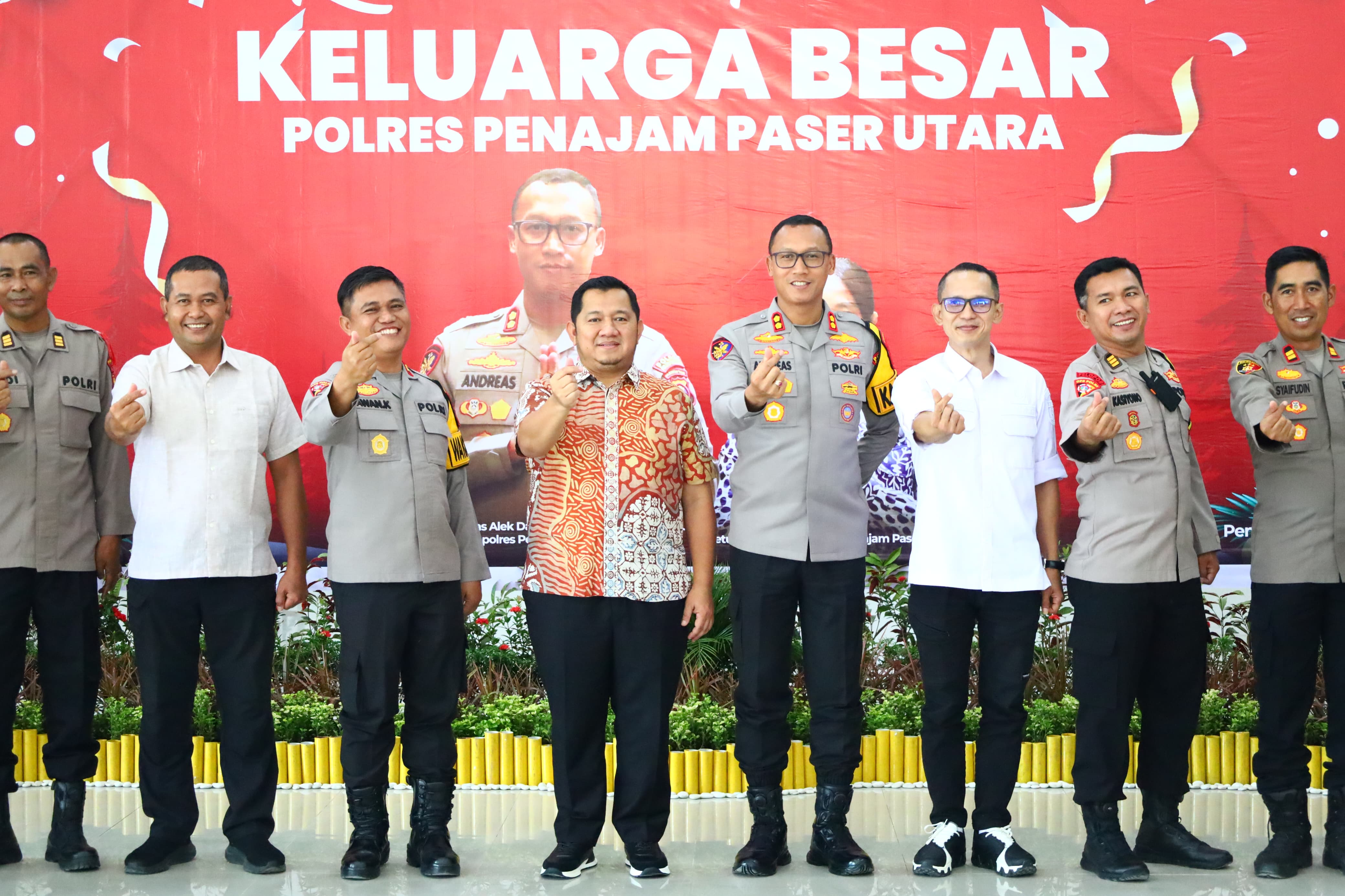 Bupati Mudyat Noor Hadiri Ramah Tamah Perayaan Natal di Mapolres PPU