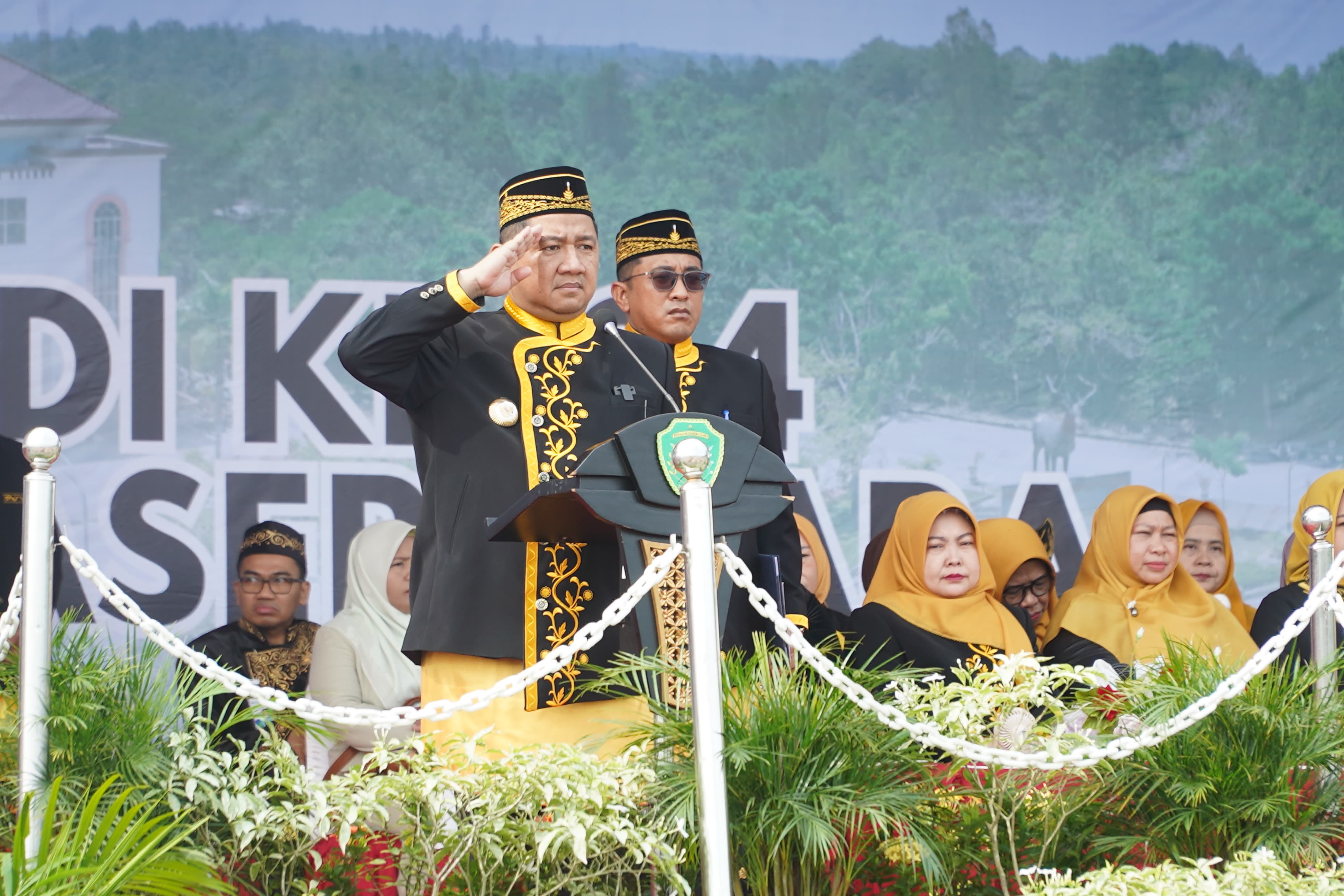 Pimpin Upacara HUT ke-24 Kabupaten PPU,Mudyat Noor: “Tahun Ini Juga Menjadi Momentum Refleksi Bagi Kami