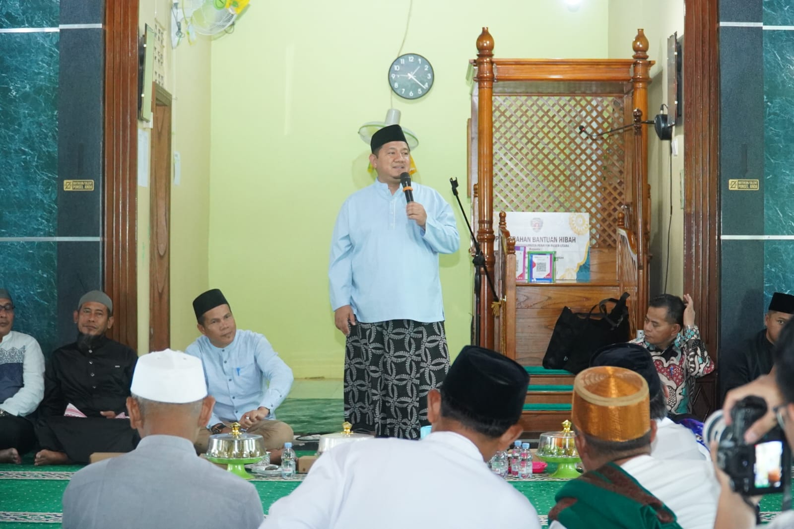 Bupati PPU Serahkan 21 Rumah Relokasi Korban Kebakaran Pasar ITCI Saat Safari Jumat di Maridan