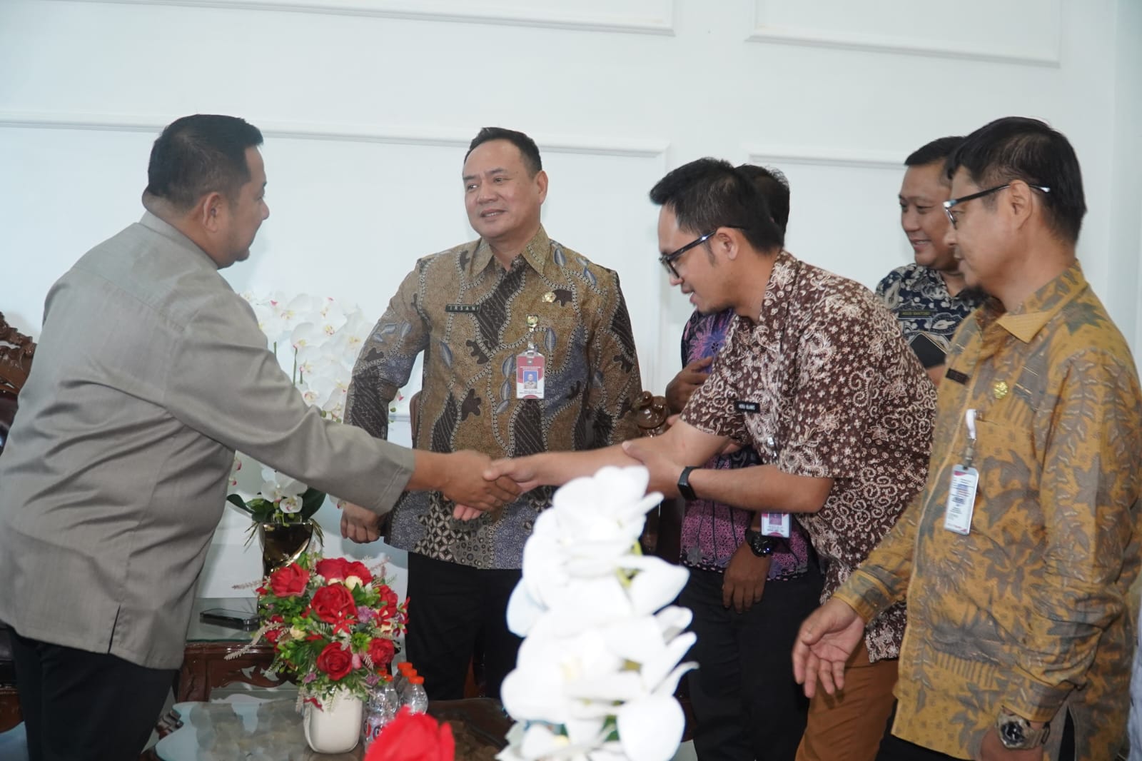 Bupati PPU Sambut Kunjungan Kepala Balai Pemdes Yogyakarta, Desa Girimukti Jadi Lokasi Pembinaan Program KDMP