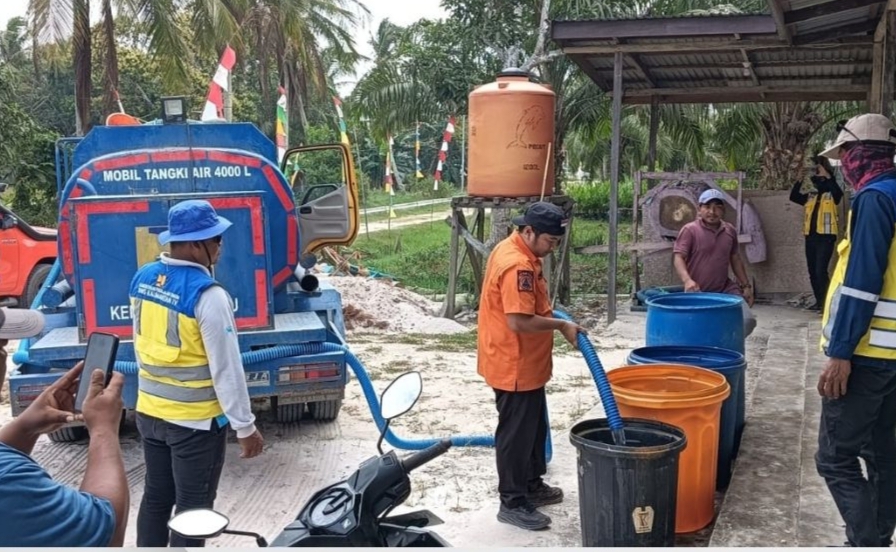 BPBD PPU Distribusikan 62 Ribu Liter Air Bersih untuk 456 KK di Sebakung Jaya
