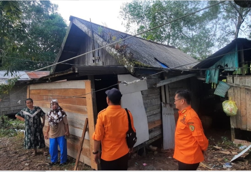 BPBD PPU Investigasi Kerusakan Pascakebakaran Permukiman di Kelurahan Nenang